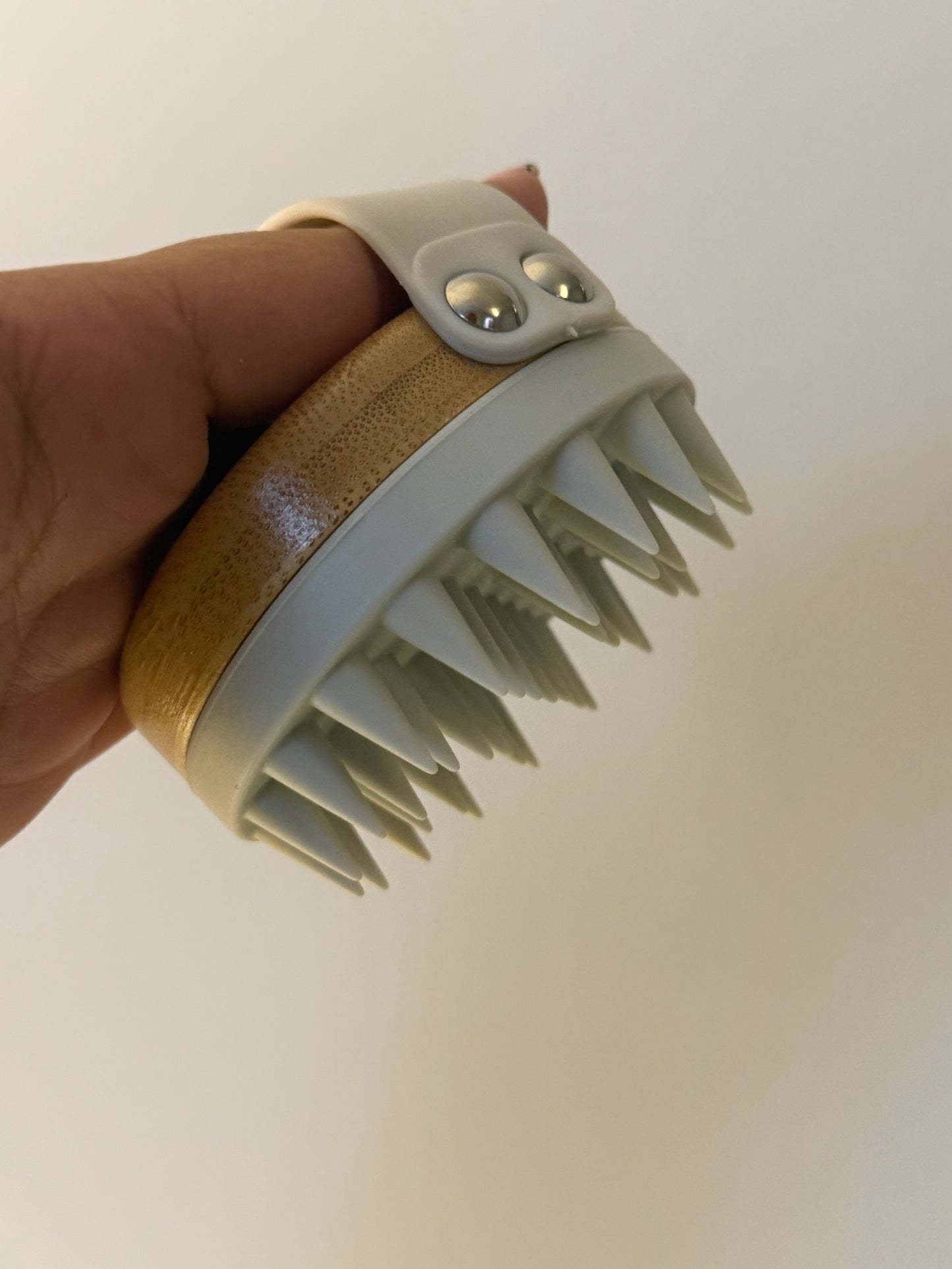 Scalp Scrub & Massager