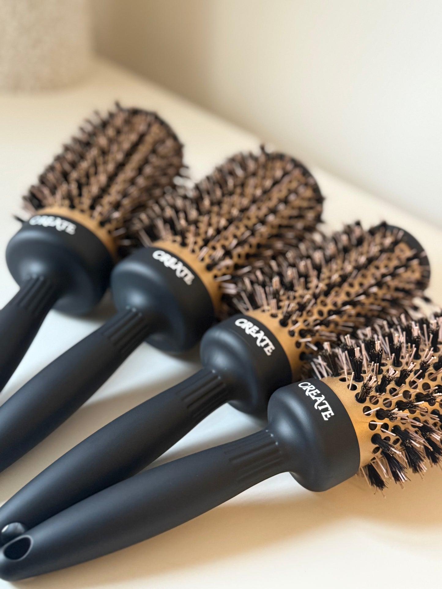 Large Heat Resistant Hair Brush 43mm